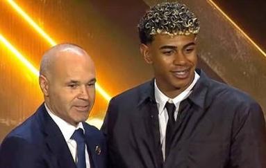 阿媒：大马丁未被征召是与斯卡洛尼定的，后者想测试替补门将