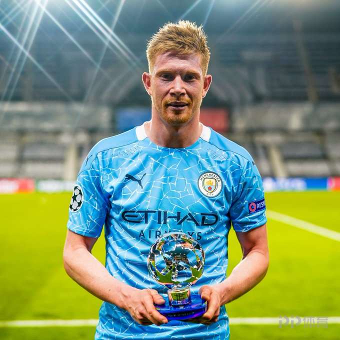 杨晨对话施拉普纳：中国球员不该只为钱踢球，留洋从乙级开始